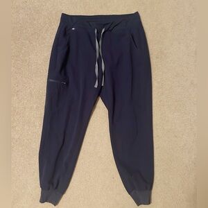 Figs Zamora navy medium petite